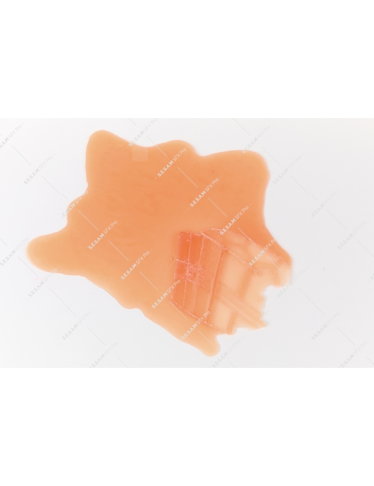 Flaque d'huile de ménage trace de pas